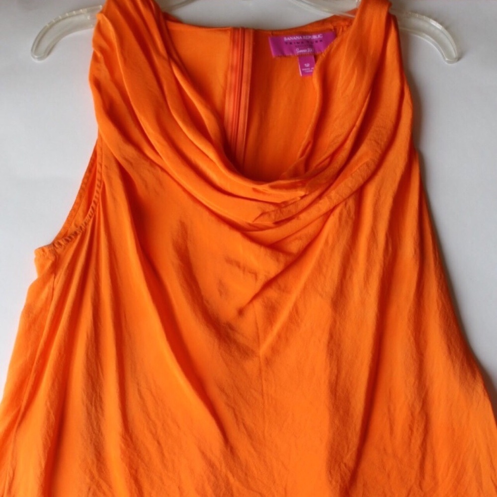 Banana Republic scoop neck top.